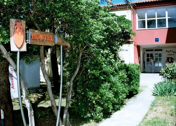 Hostel Amfora