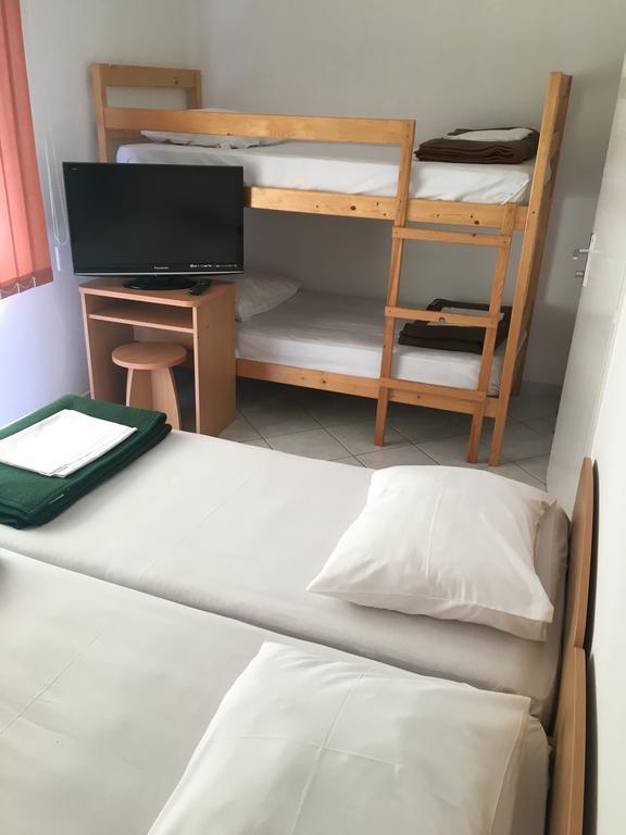 Amfora Hostel